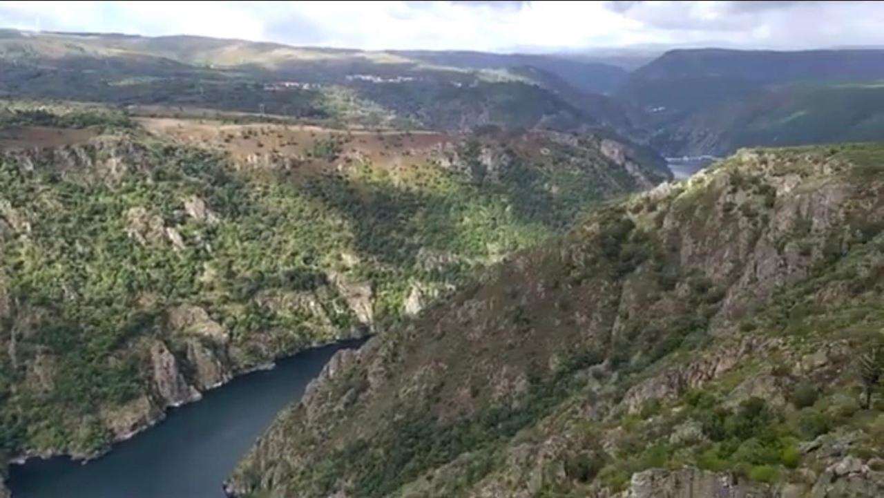 Casa Bolmente A Ver En La Ribeira Sacra. Sober Exterior photo